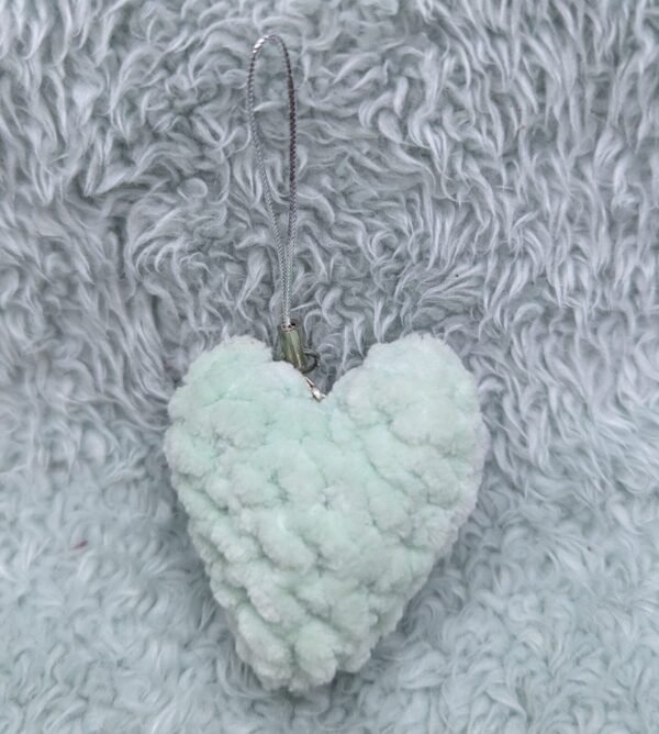 green heart tag